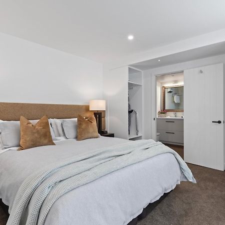 Queenstown House Lakeside Экстерьер фото